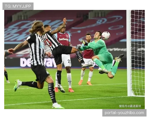 十人切尔西防守体系崩溃 伯恩利利用定位球扳平比分